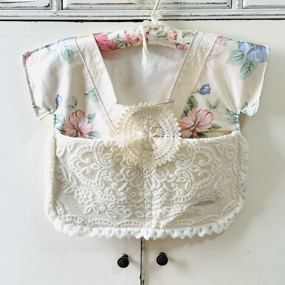 Handmade Lace T-Shirt Closet Cubby Storage Hanger Pouch - Picture 2 of 10